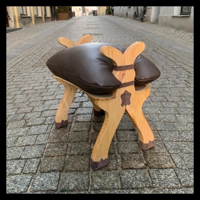 Koziołek dwurogowy brązowy